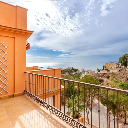 Wintowinrentals Pools, Padel And Sea Views